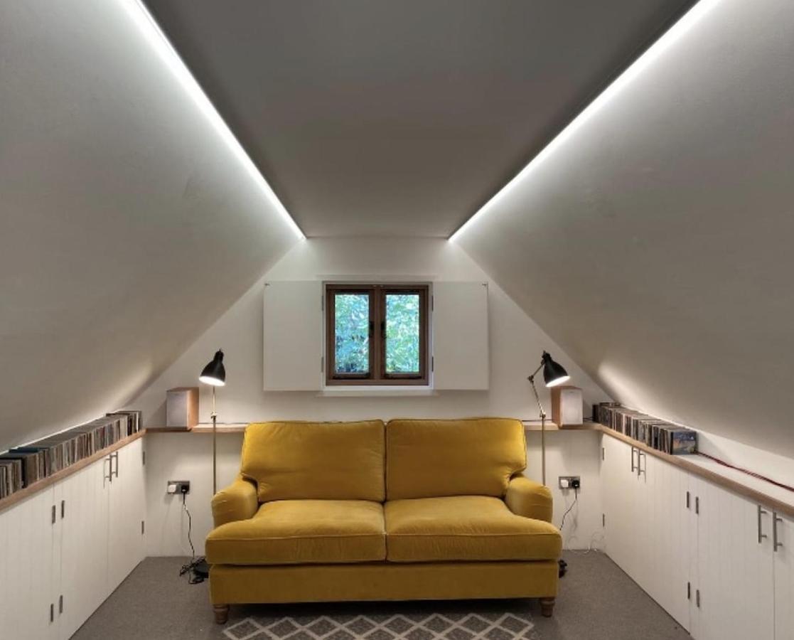 Danny Lodge - Country Cottage Near Brighton By Huluki Sussex Stays Hurstpierpoint Esterno foto
